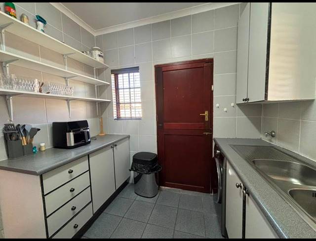 3 BEDROOM HOUSE FOR SALE IN WELTEVREDEN PARK